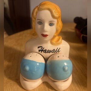 Vintage Salt Pepper Shakers Breast Boob Key Largo Blonde Girl Bikini Hawaii